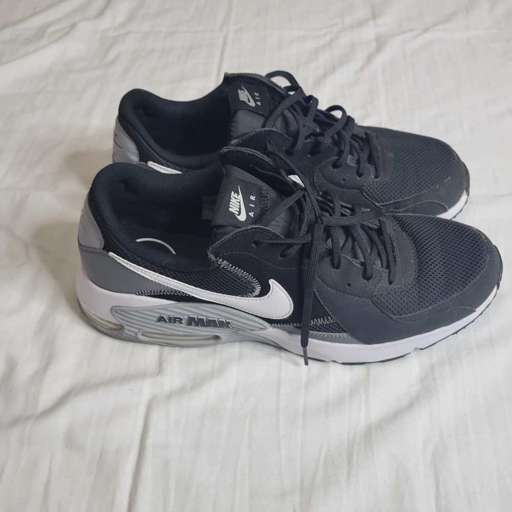 Nike Air Max Excee Men's Black and Gray Shoes
